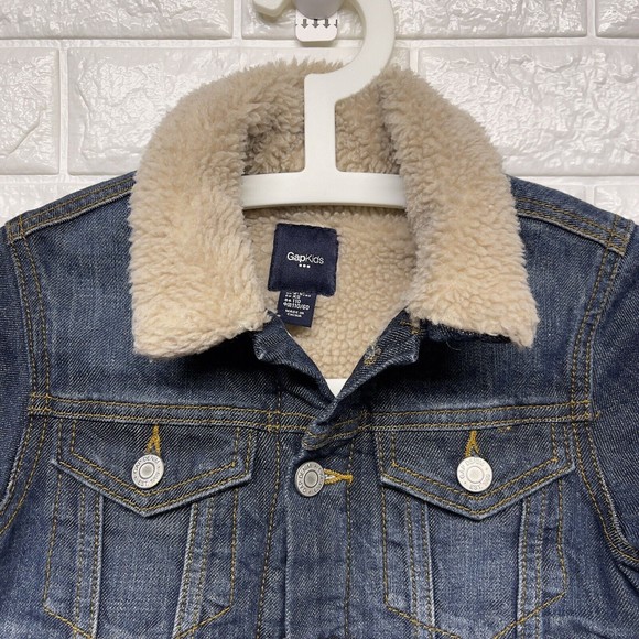 Gap Kids Size XS Sherpa Lined Dark Wash Jean Jacket EUC - Picture 3 of 10